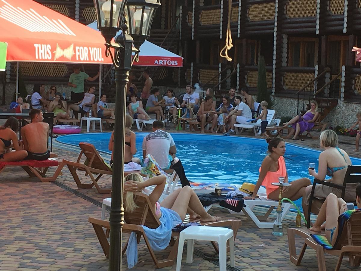 Akvalis Комплекс Для Отдыха Burlach'ya Balka Bagian luar foto